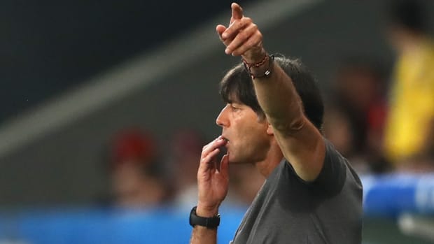 joachim-low-scratch-sniff.jpg
